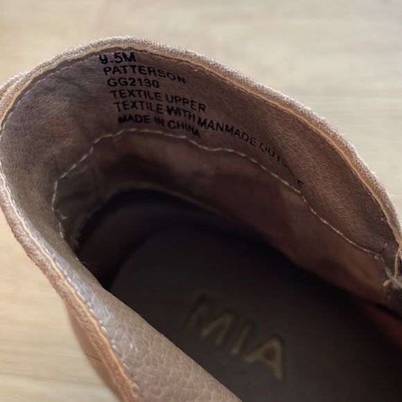 MIA Patterson Booties (9.5) - Picture 7 of 8